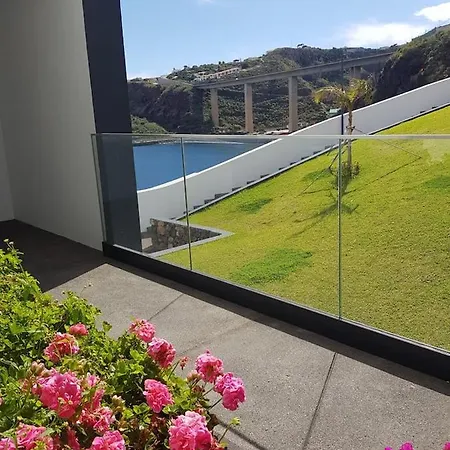 Σπίτι διακοπών Apt.L- Cliff Residence Over The Ocean-500 Mbps Net *