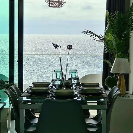 Apt.L- Cliff Residence Over The Ocean-500 Mbps Net Σπίτι διακοπών